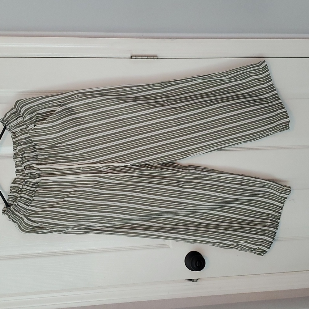 LOFT pants size S green and white stripes